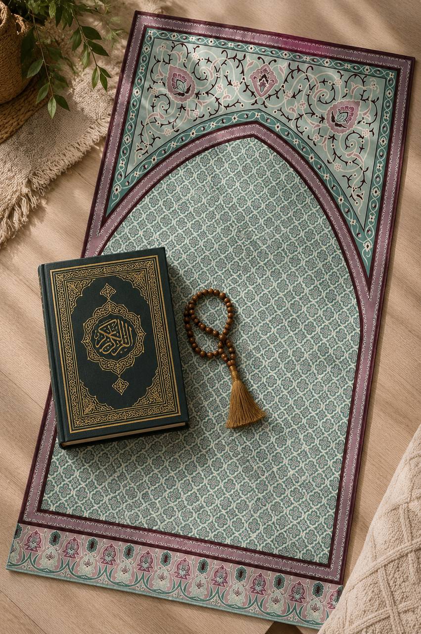 Premium Travel Prayer Mat – Cairo Serenity